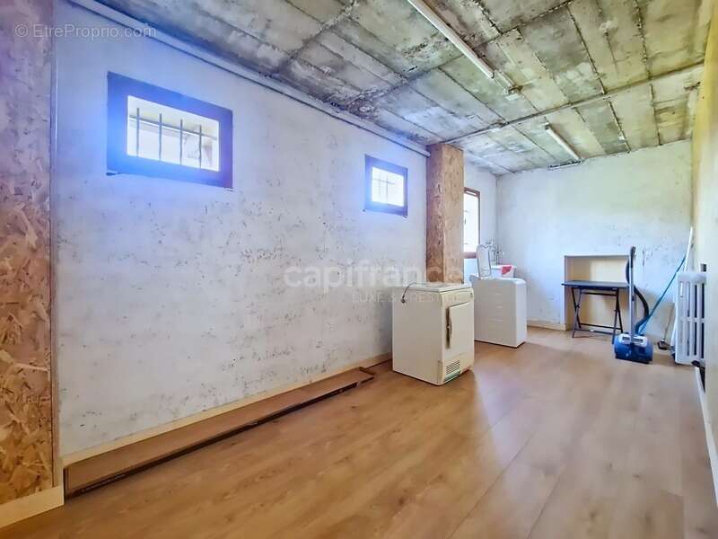 Appartement à DEMI-QUARTIER