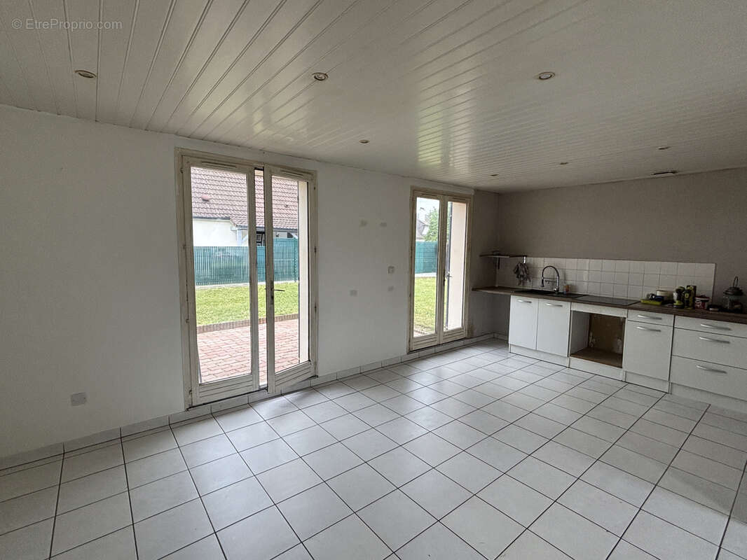 Maison à PONT-DE-L&#039;ARCHE