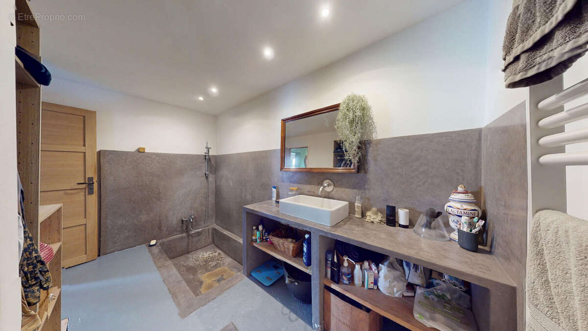 Triangle d'or - eglise de pantin  rare & atypique  loft sur jardin   lumineux  4-5 pieces  100 m² carrez - 130 m² habitable - photo 12