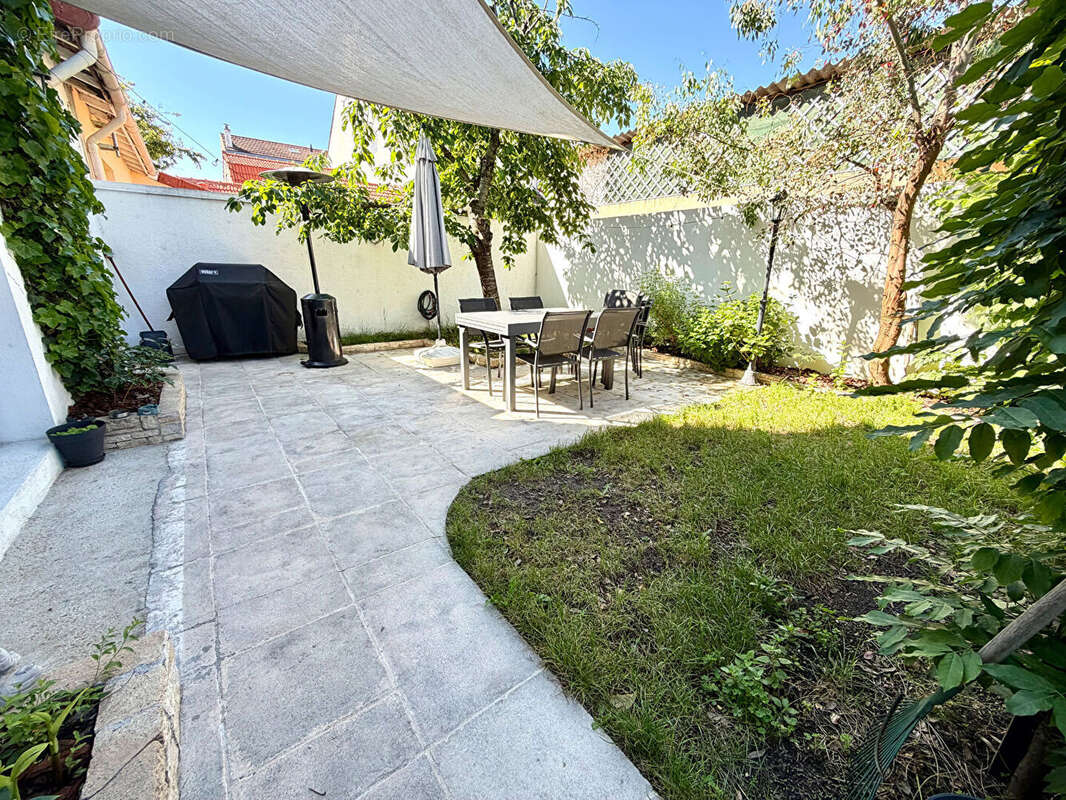 Maison à COLOMBES