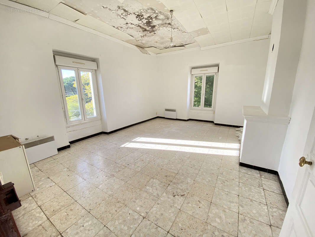 Appartement à SAINT-PRIVAT-DES-VIEUX