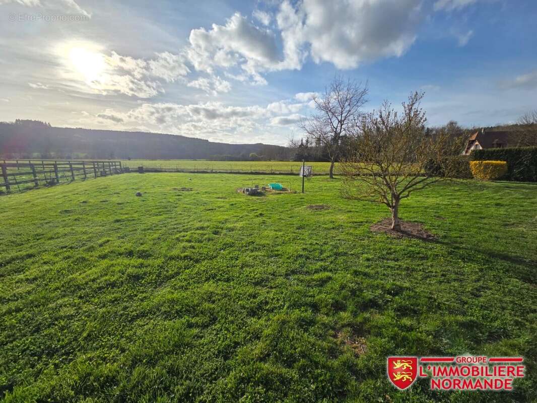 Maison à HONDOUVILLE