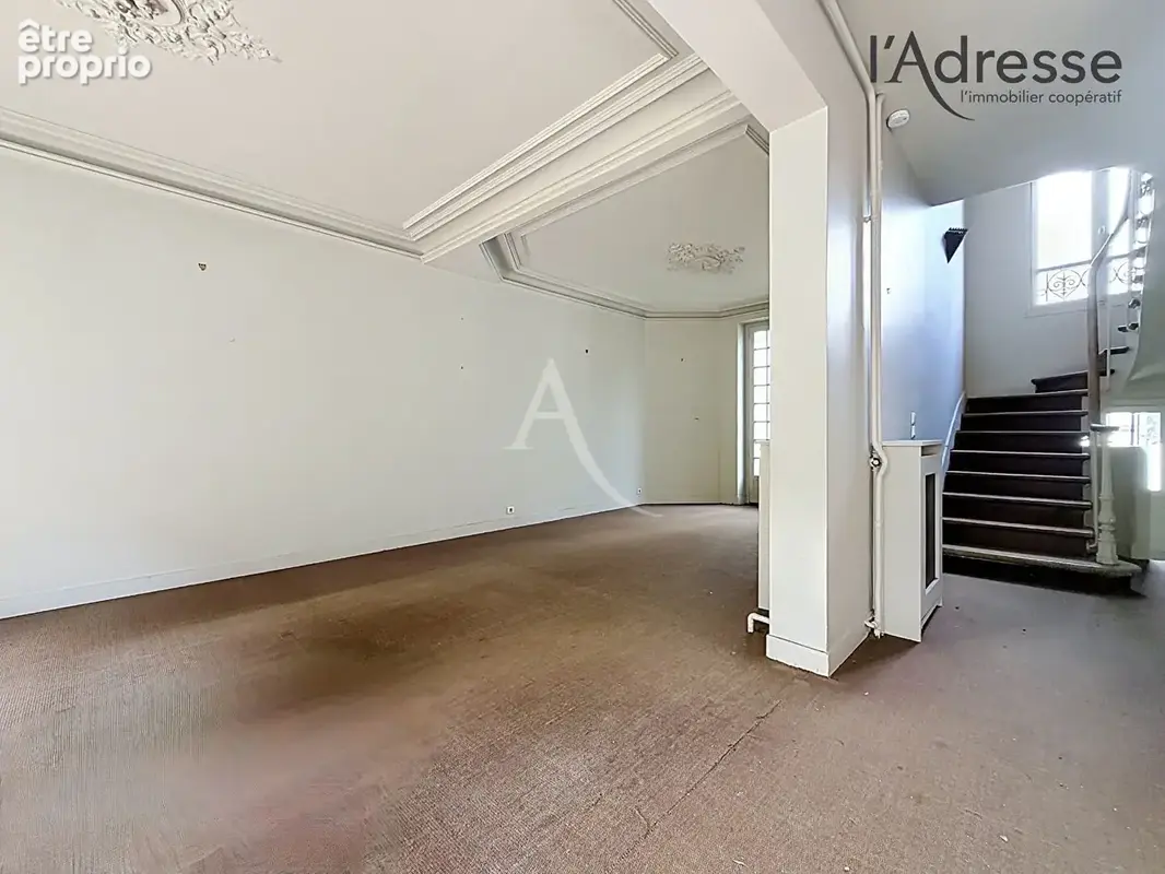 PUTEAUX/ Centre-Ville - Maison 8 pièces 168m² - 126m² d'Extérieurs - photo 5