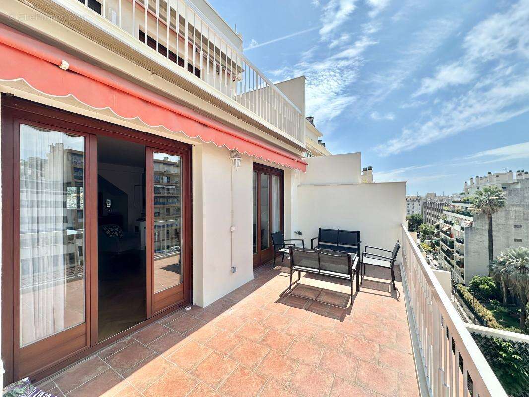 Appartement à NICE