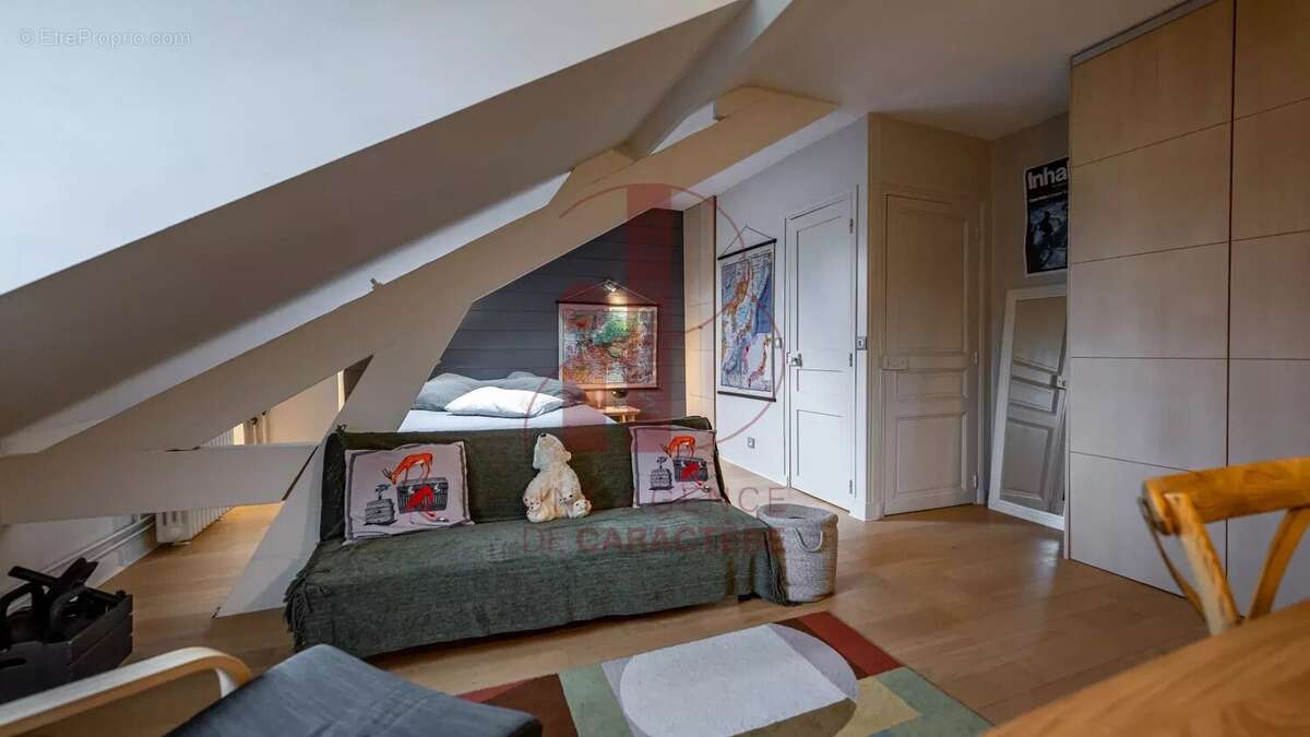 Maison à FONTAINEBLEAU