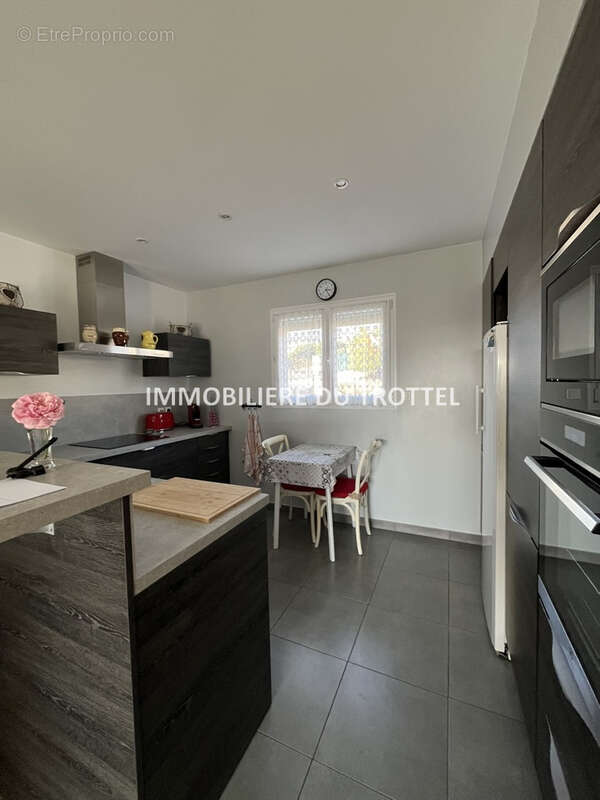 En exclusivite - à peri, en peripherie d'ajaccio,  - villa de plain-pied - photo 12