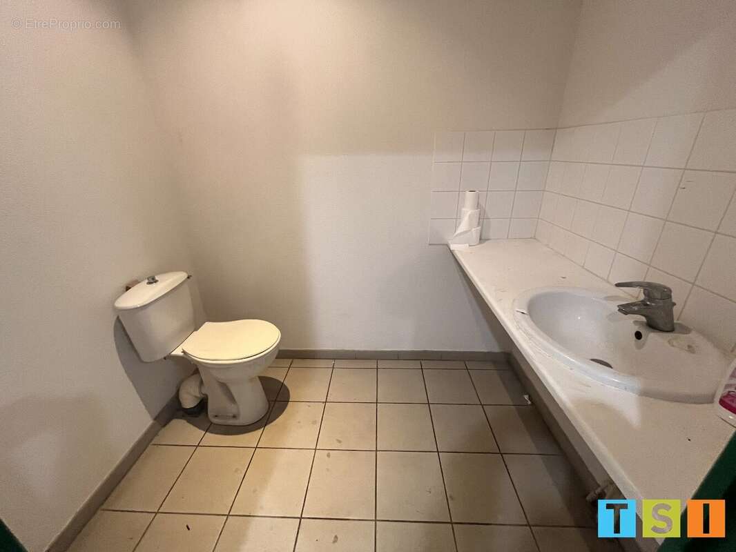 Commerce à BOUSSENS