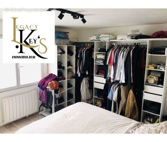 Maison à AMBARES-ET-LAGRAVE