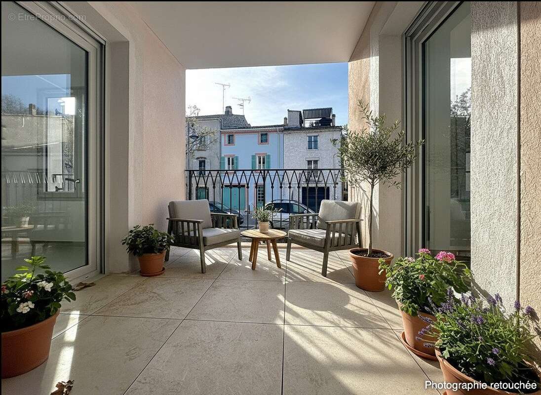 Appartement à FLASSANS-SUR-ISSOLE