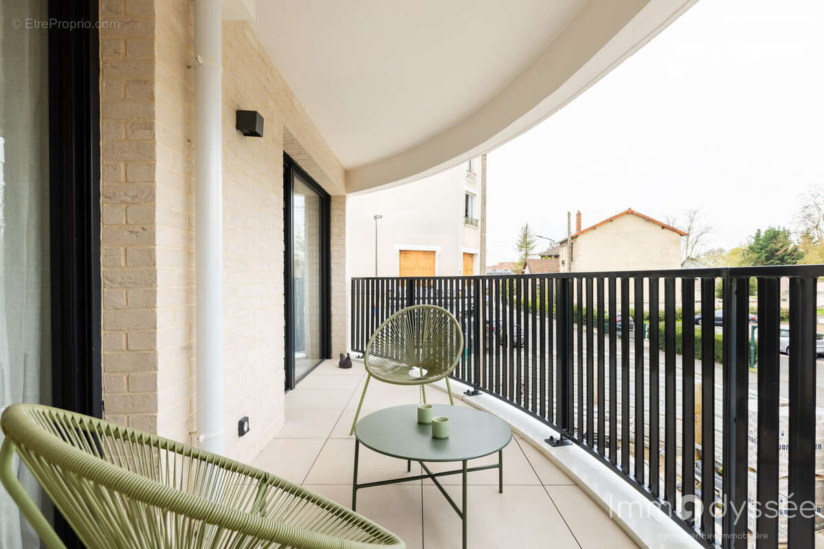 Appartement à AULNAY-SOUS-BOIS