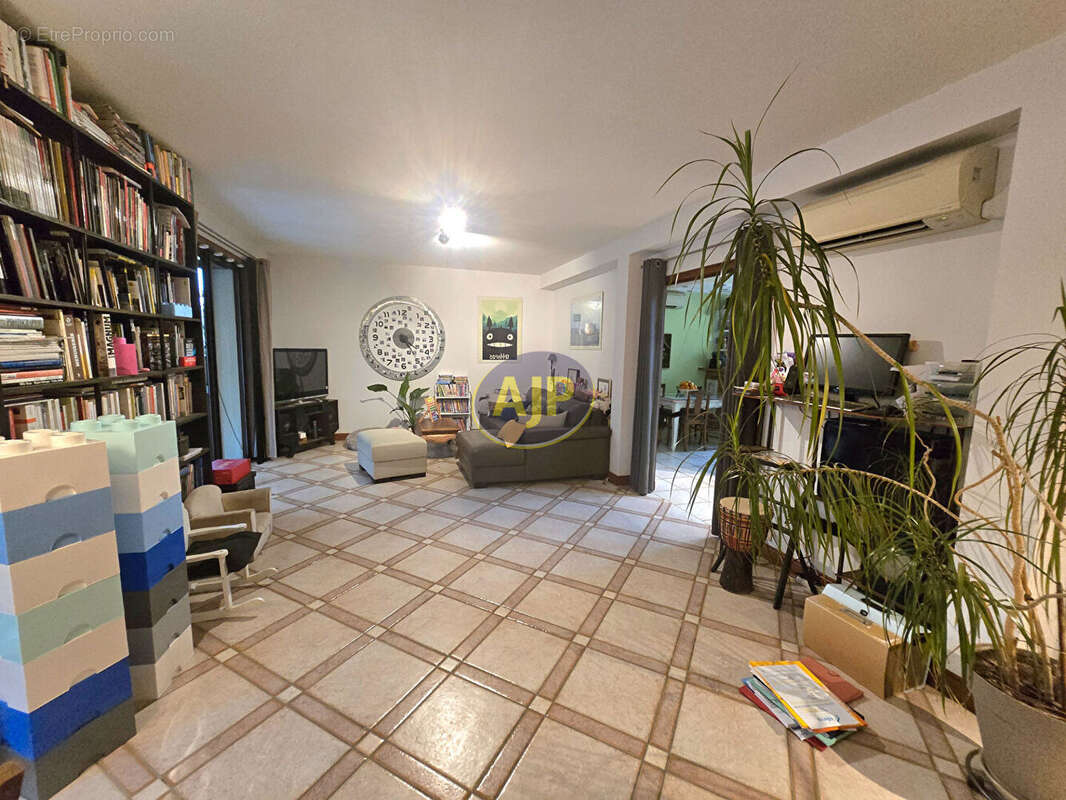 Maison à GUEMENE-PENFAO