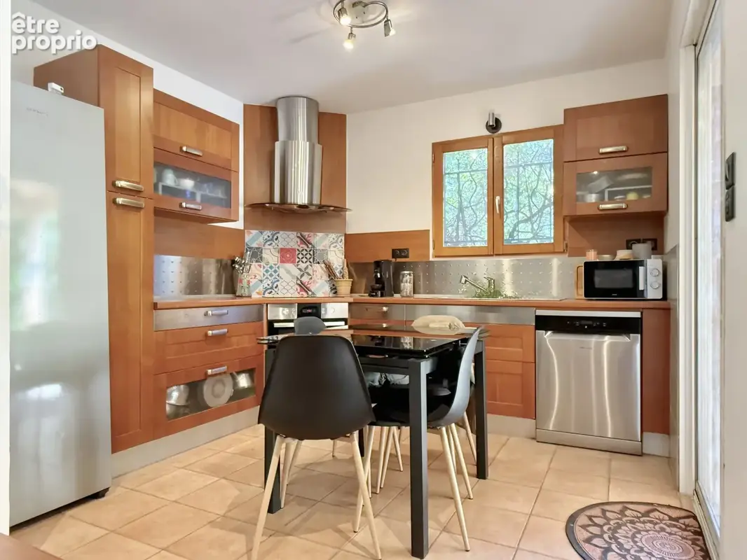 Belle villa T6 sur 1 222 m2 de terrain - photo 8
