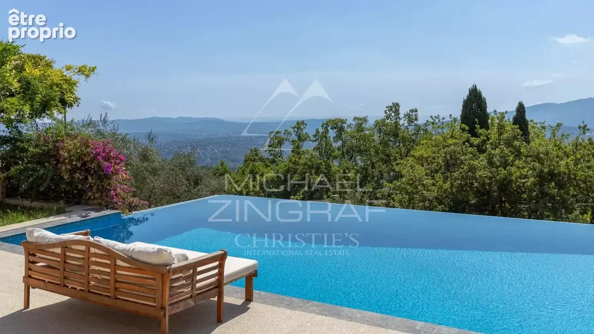 Une villa idéalement située proche du Village avec vue mer panoramique - photo 3