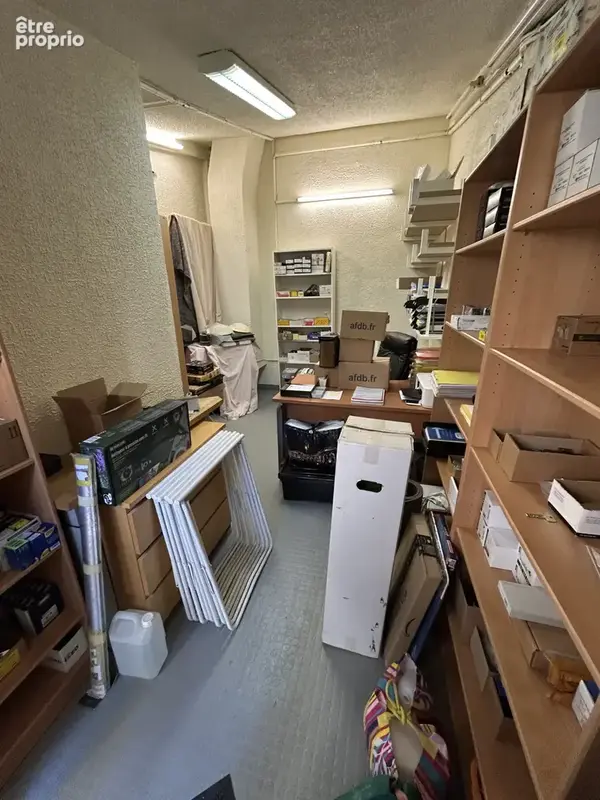 Photo Autres à Paris-20e au prix de 220 000€