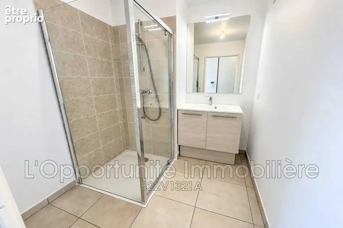 Appartement 2 pièces 43 m² à vendre à Le Cannet (06110) - photo 7