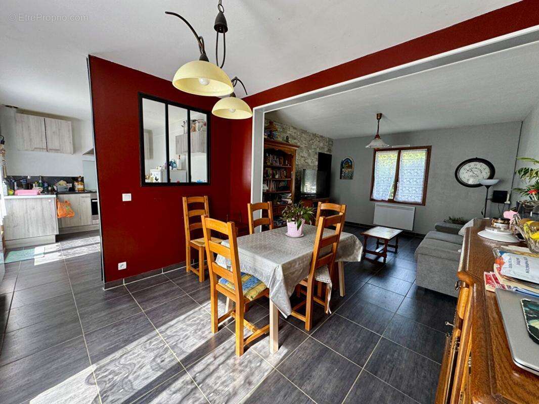 Maison à CREPY-EN-VALOIS