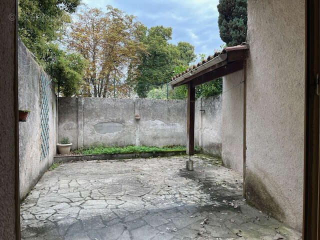Au centre ville de nerac belle maison en pierre - photo 3