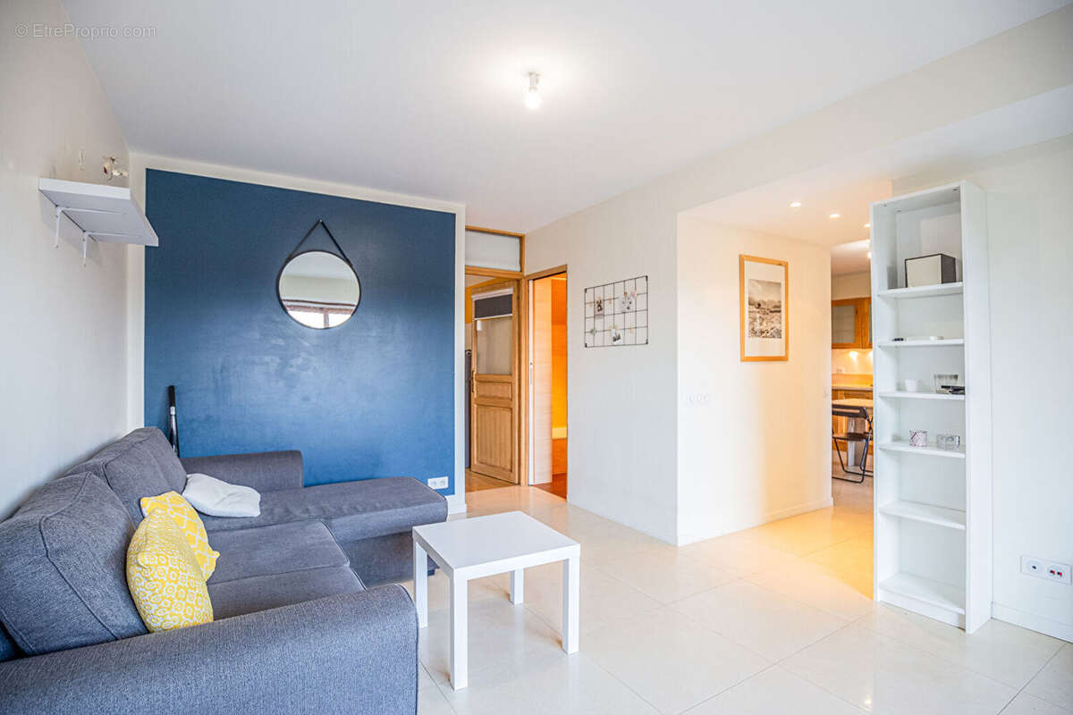 Agence immobiliere laforet - exclusivite - "cyprès" - poisy - appartement rez-de-jardin t3 de 63,66m² - cave - place privative c - photo 3