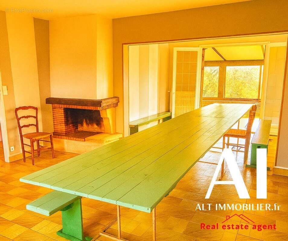 Maison à SAINT-GEORGES-EN-AUGE