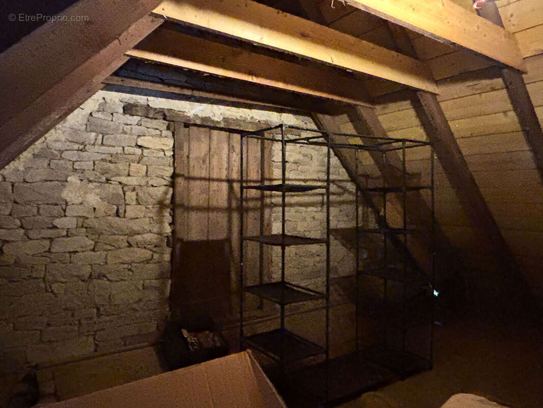 Maison à PLOUZELAMBRE