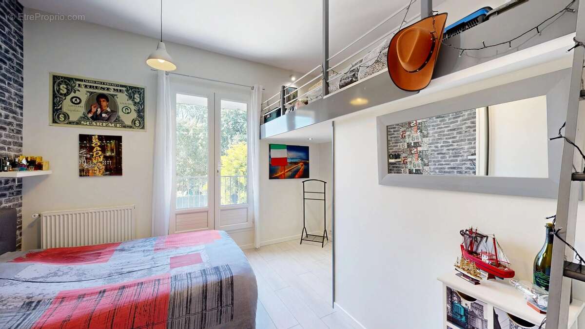 Maison 92 m² à Montfermeil  - photo 13