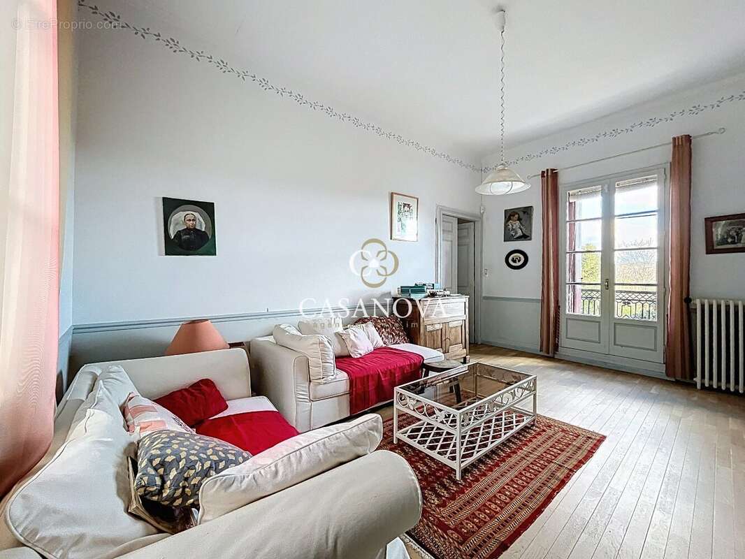 Maison à CLERMONT-L'HERAULT