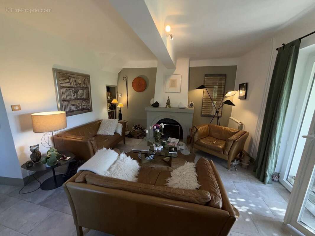 Maison à MONTFORT-SUR-ARGENS