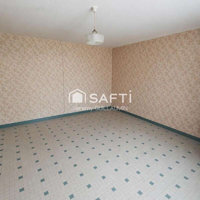 Photo 5 - Maison à BAYET