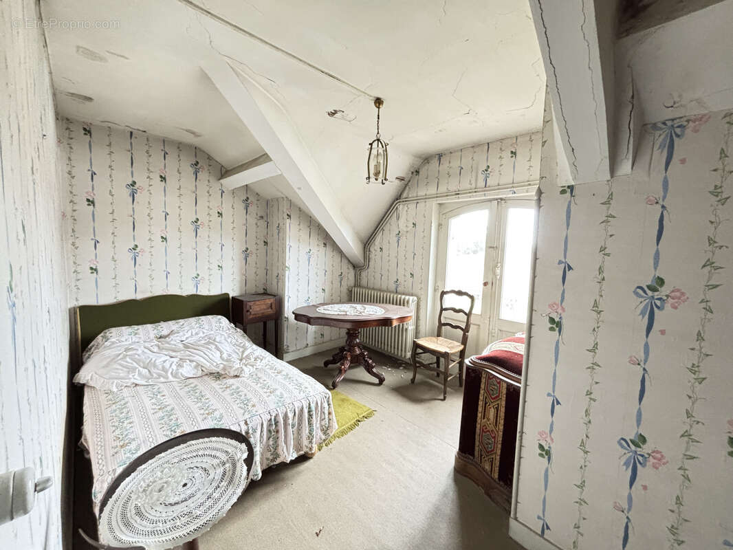 Maison à BELIN-BELIET
