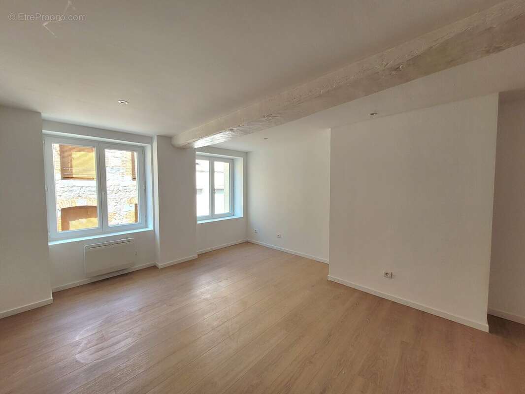 Appartement 129 m² à Avesnes-Sur-Helpe  - photo 4