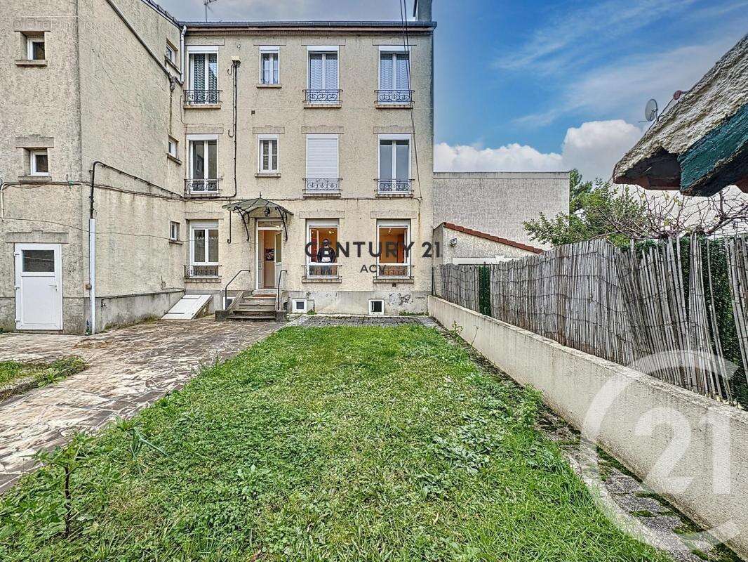 Appartement à MAISONS-ALFORT