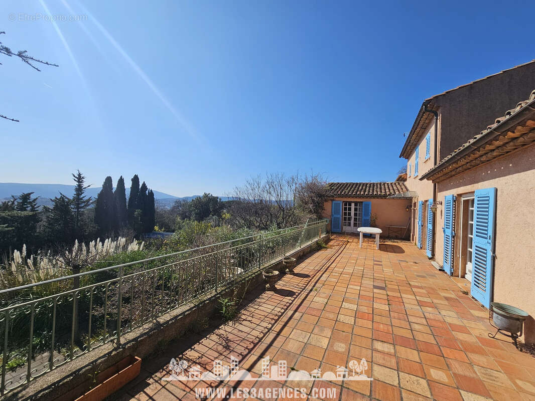 Maison à GRIMAUD