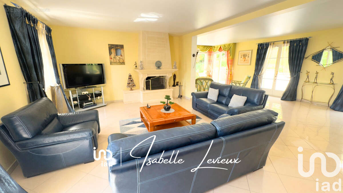 Maison 236 m² à Brueil-En-Vexin  - photo 4