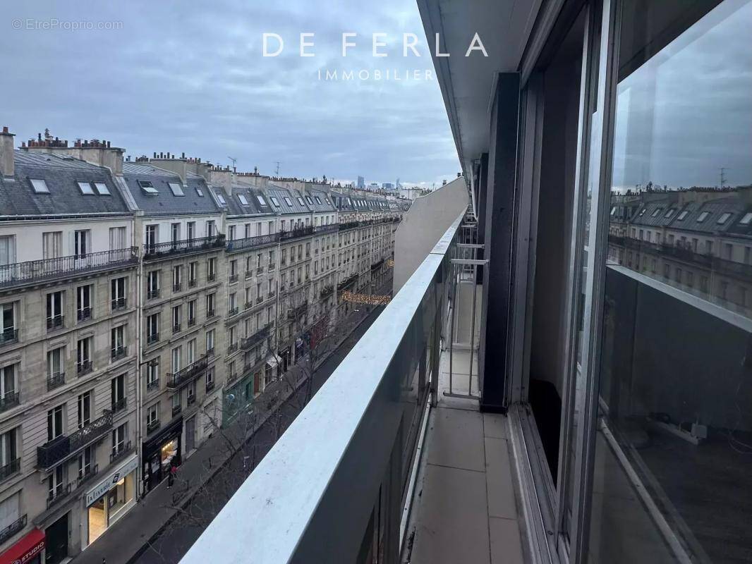 Appartement à PARIS-16E