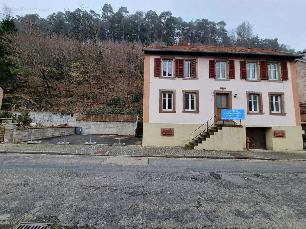 Maison à LUTZELBOURG