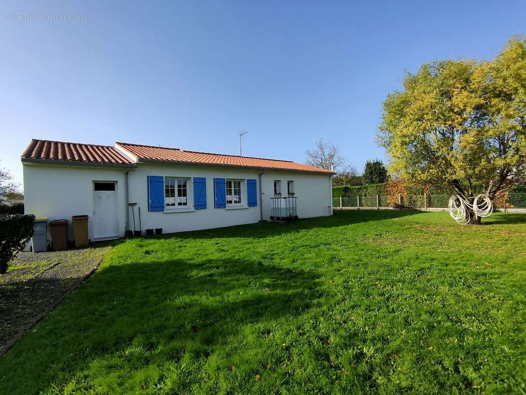 Maison à BOIS-DE-CENE