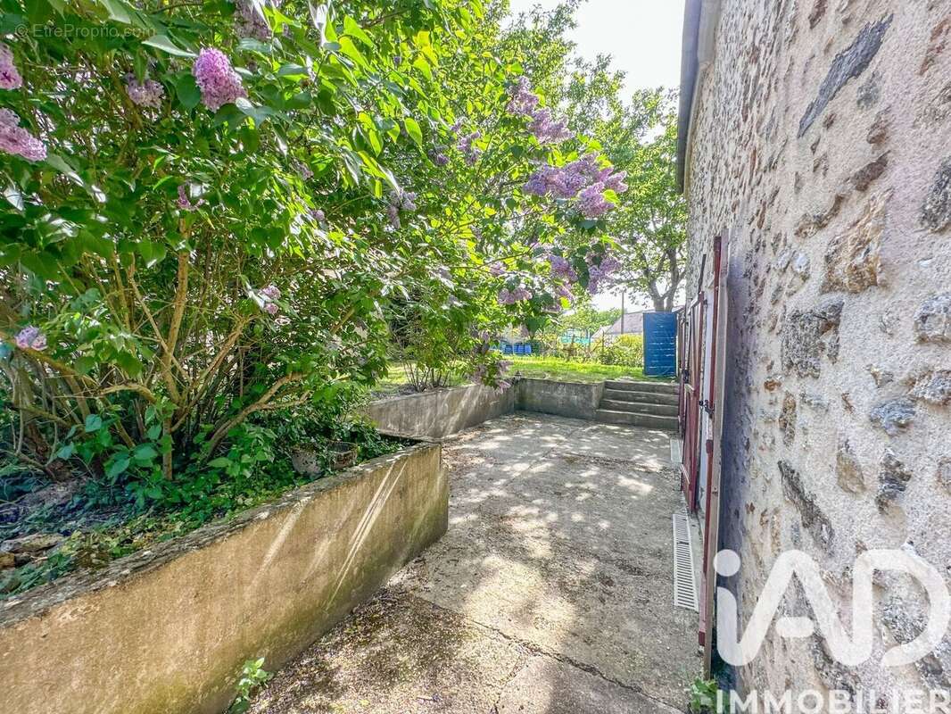Photo 2 - Maison à REBAIS