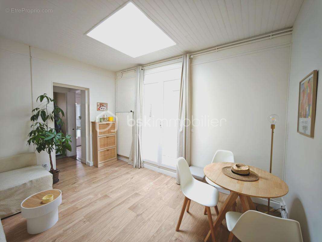 Appartement à NANTERRE
