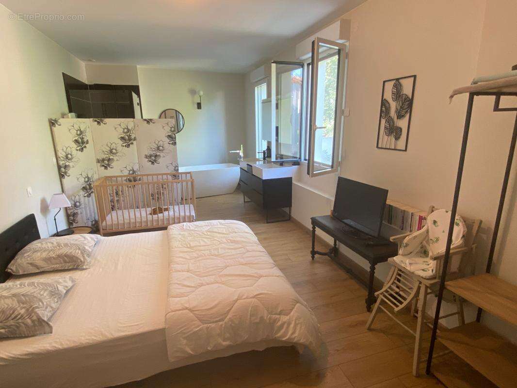 Maison à LA ROCHELLE