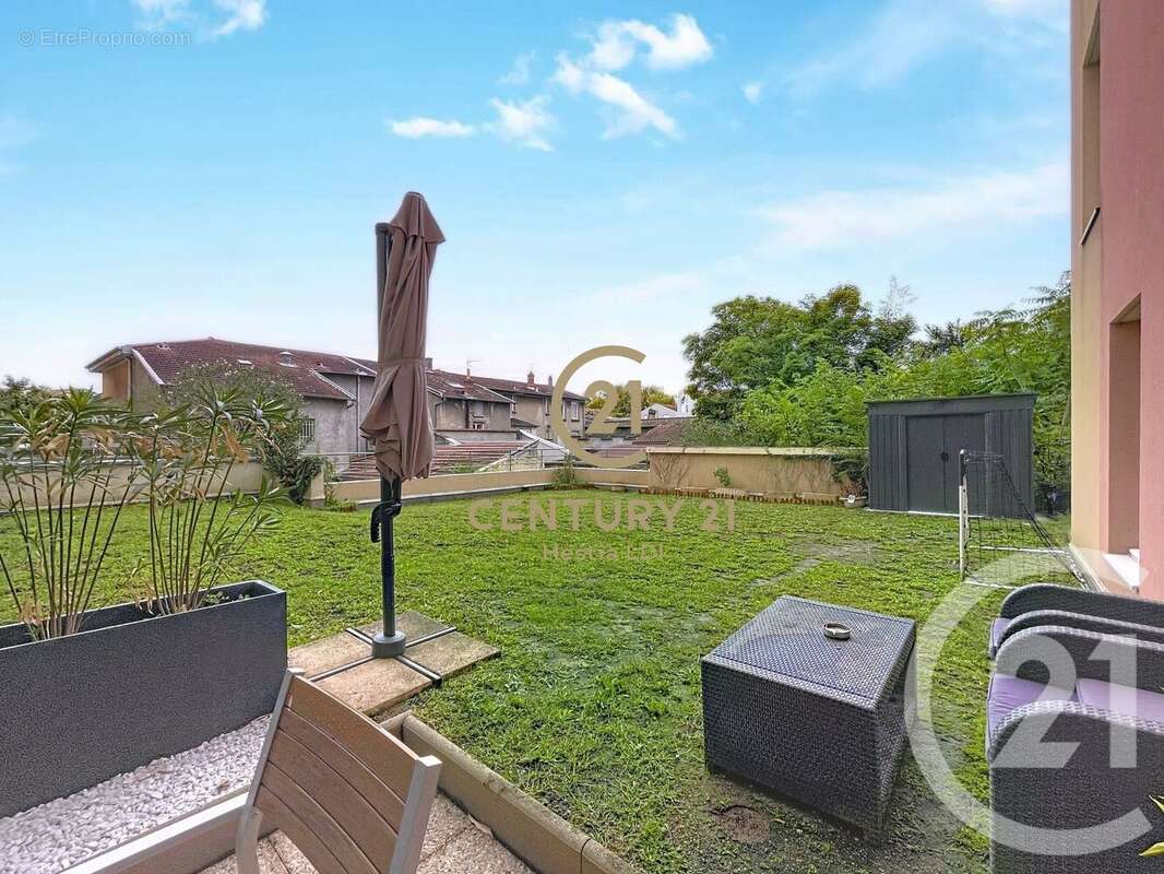 Appartement à VENISSIEUX