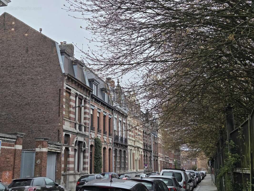 Parking à ROUBAIX