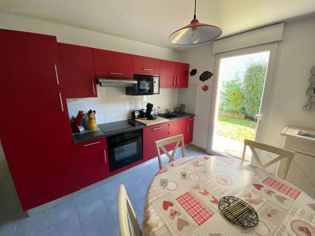 Maison à LES MATHES