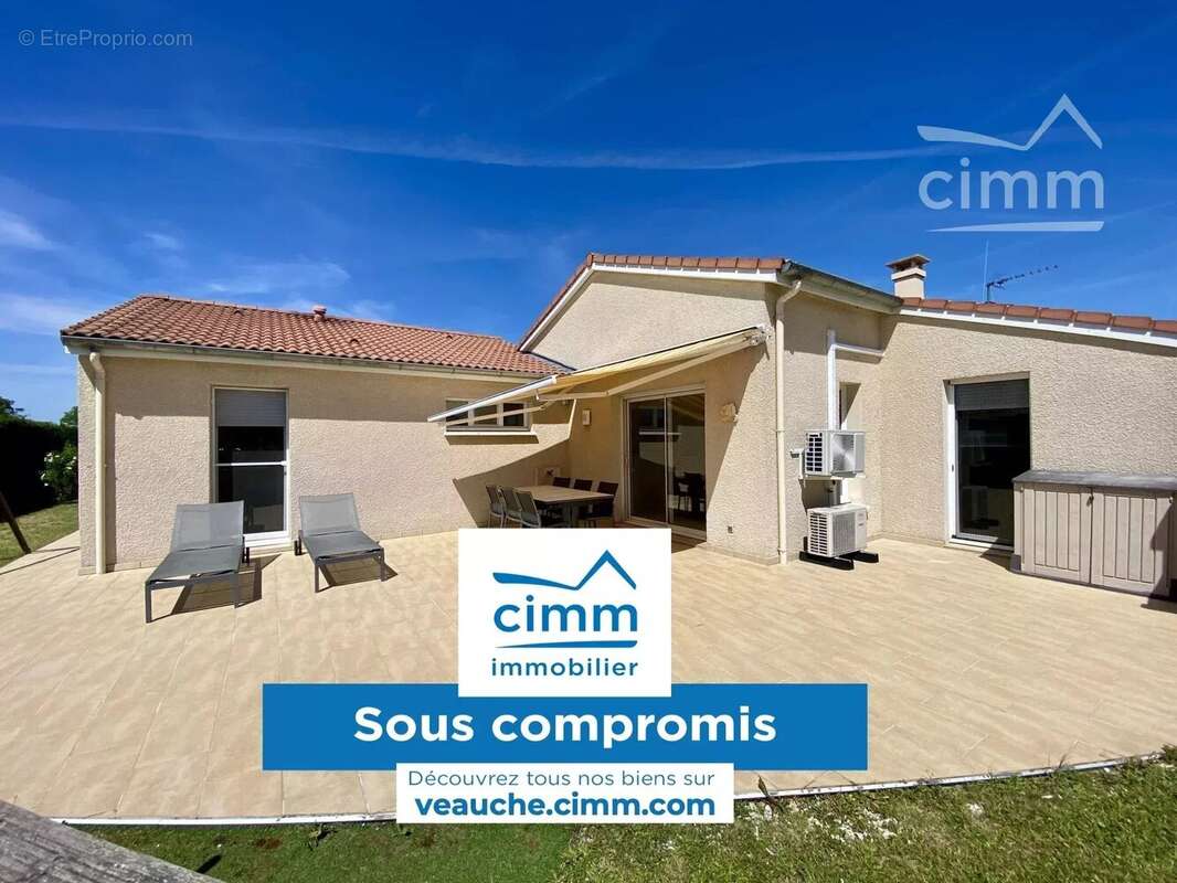 Maison à VEAUCHE