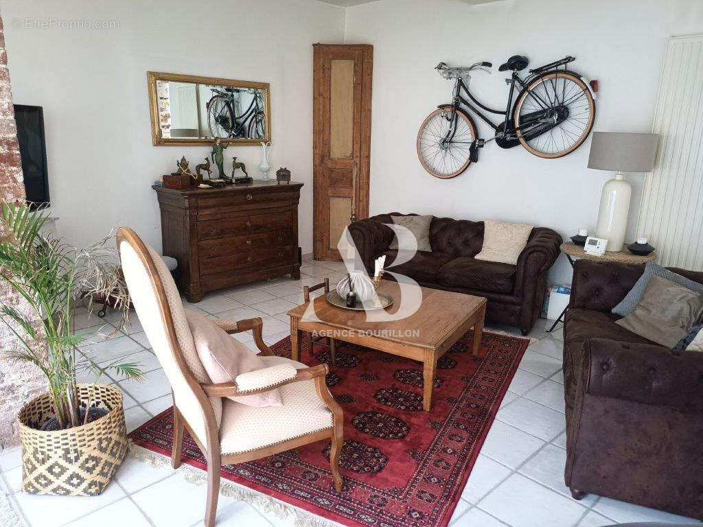 Maison à NANGIS