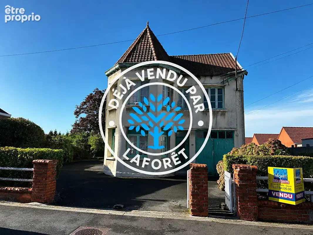 DEJA VENDU PAR LAFORET DOUAI - Maison 116 m2 à rénover, 4ch, jardin, garage - photo 1