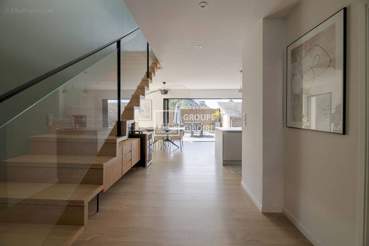 Maison à NOYAL-SUR-VILAINE