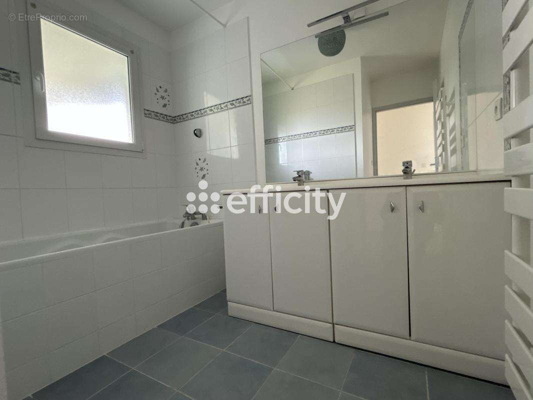 Maison à NIEULLE-SUR-SEUDRE