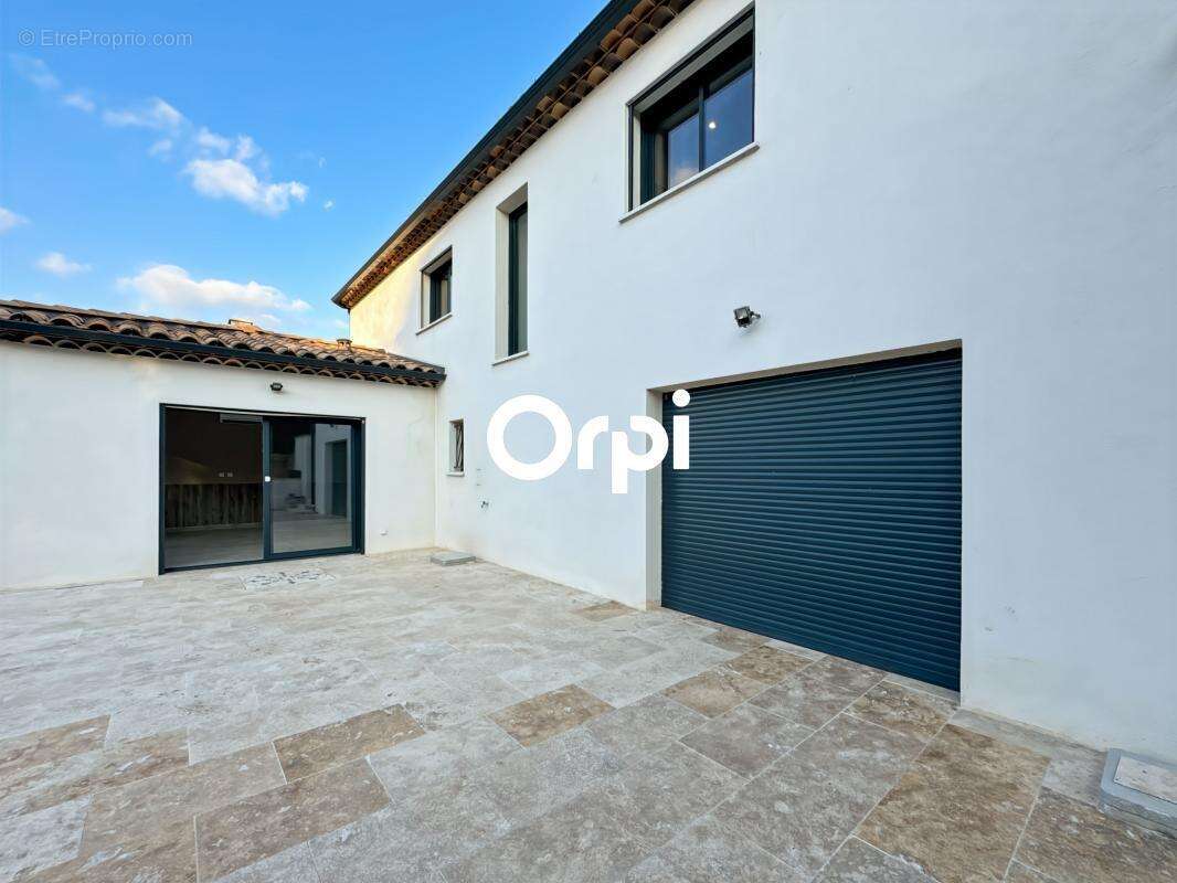 Maison à PLAN-D&#039;AUPS-SAINTE-BAUME