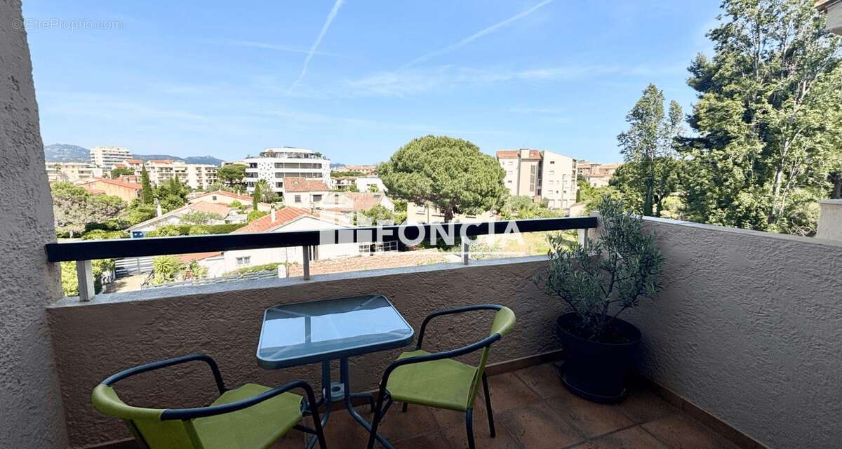 Appartement à FREJUS