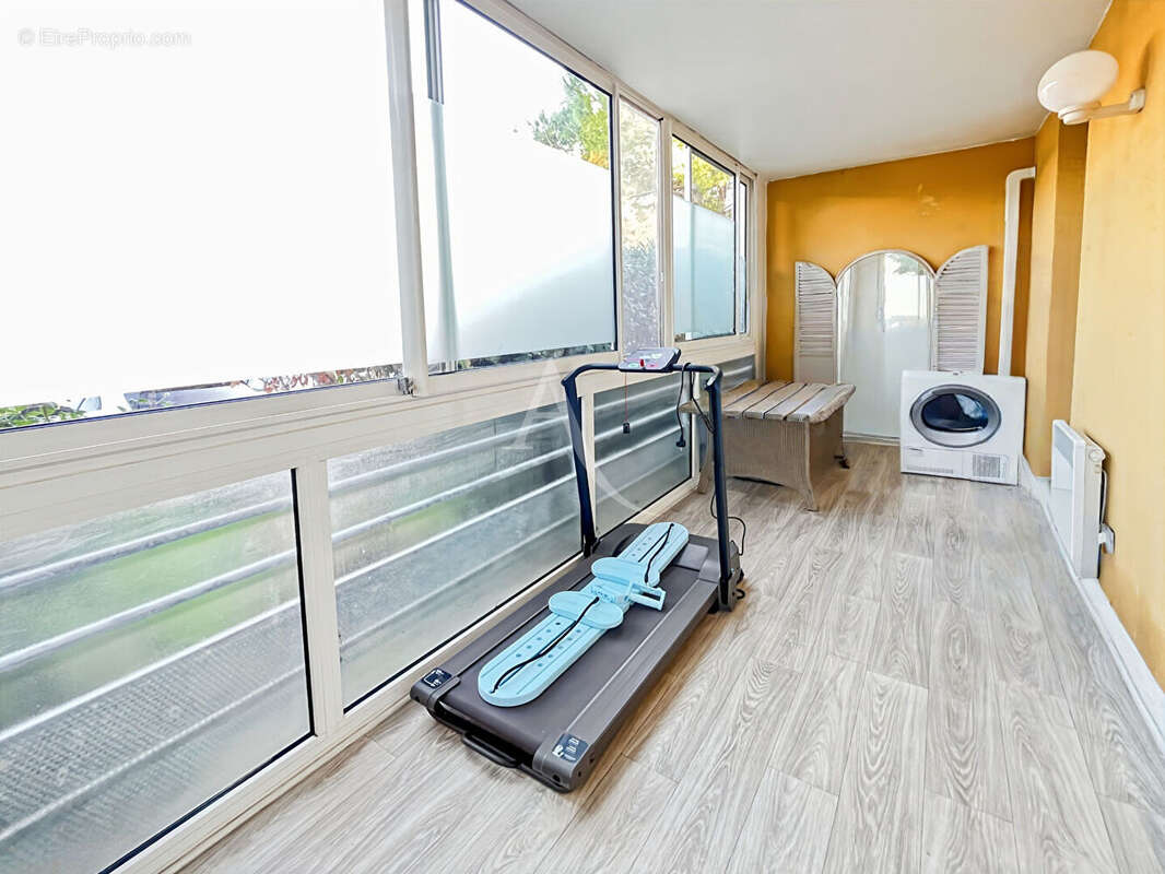 Appartement à MARSEILLE-11E